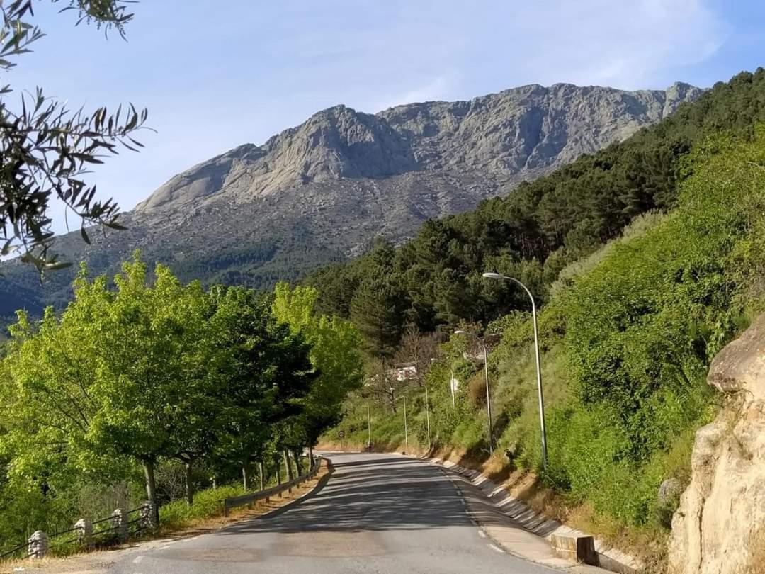 Appartamento Triana Villarejo del Valle Esterno foto